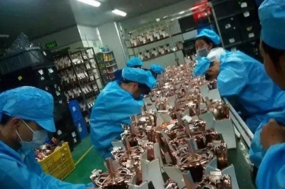 “電子廠招聘信息顯示，團(tuán)隊(duì)協(xié)作竟能讓個(gè)人價(jià)值翻倍！”